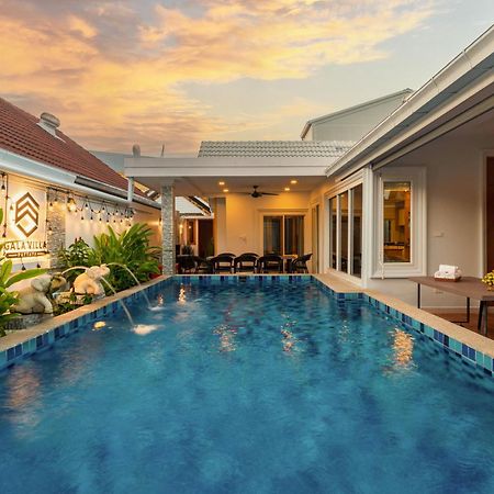Gala Villa Pattaya Exterior photo